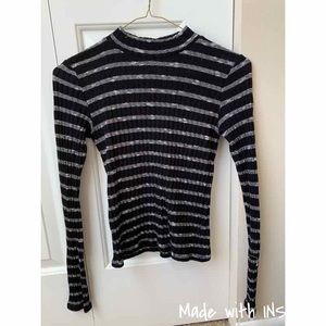 Black and white crop top